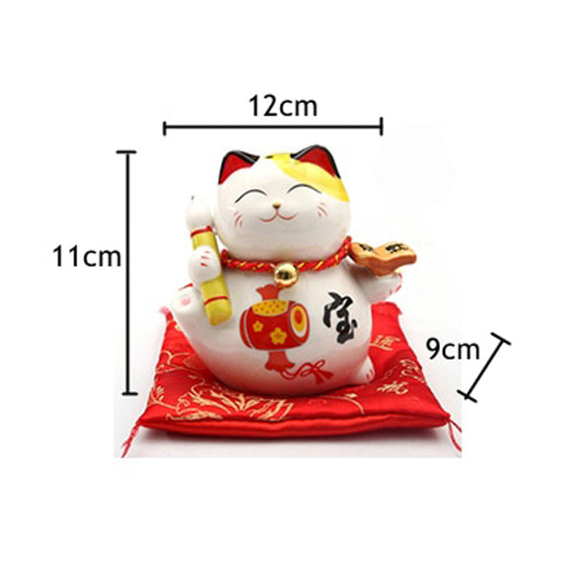Maneki Neko Aka